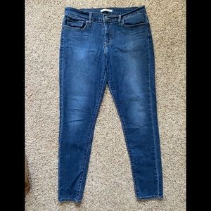Levi’s 710 Super Skinny Jeans